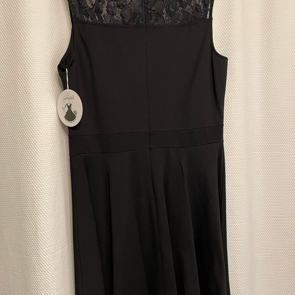 New with tags black floral laced top cocktail dress - Picture 2 of 2